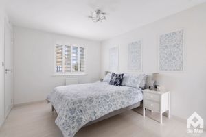 Photo 5- click for photo gallery